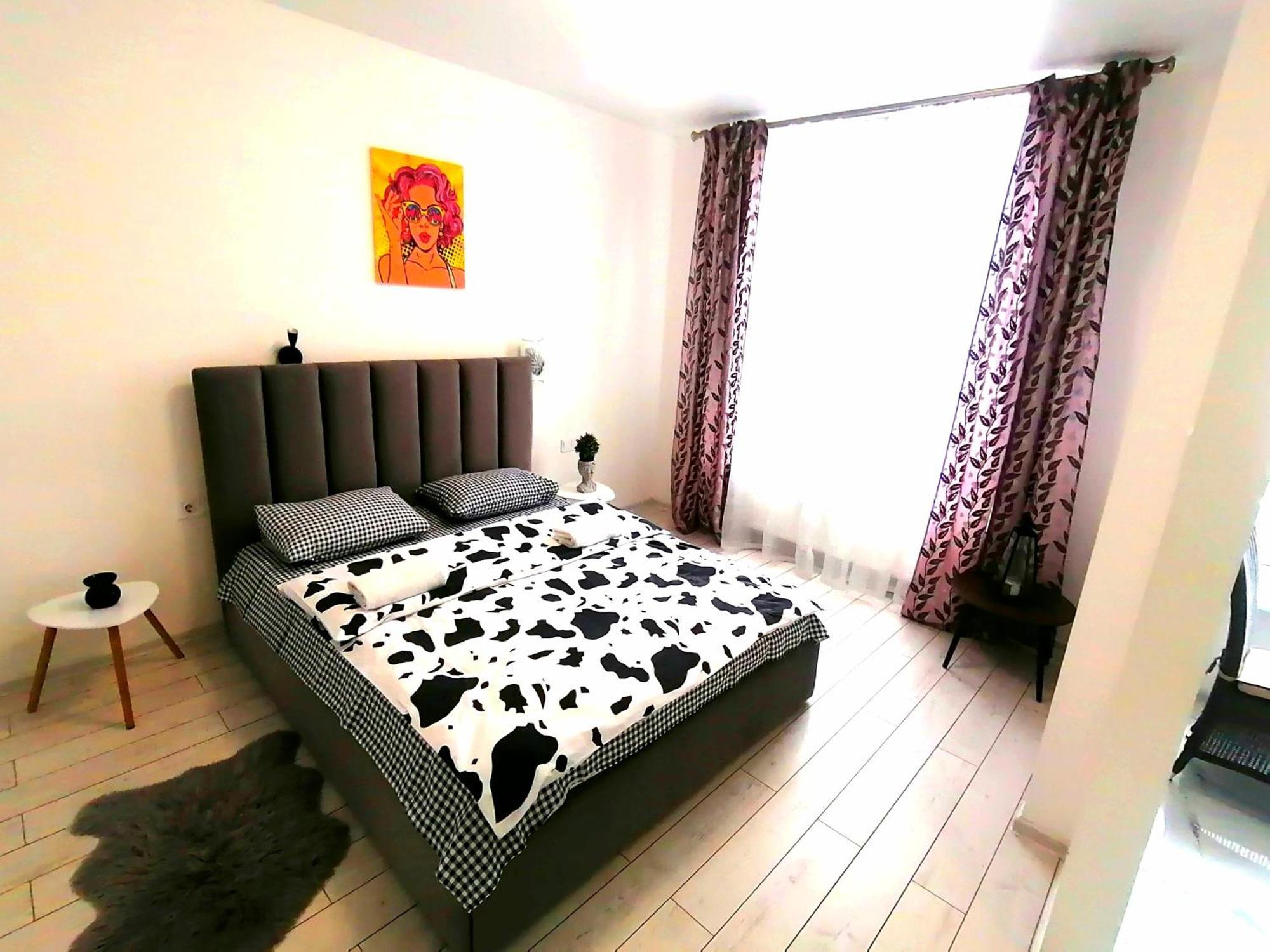 Новобудова Сам Центр Жк "Семицвіт" Apartment Lviv Luaran gambar