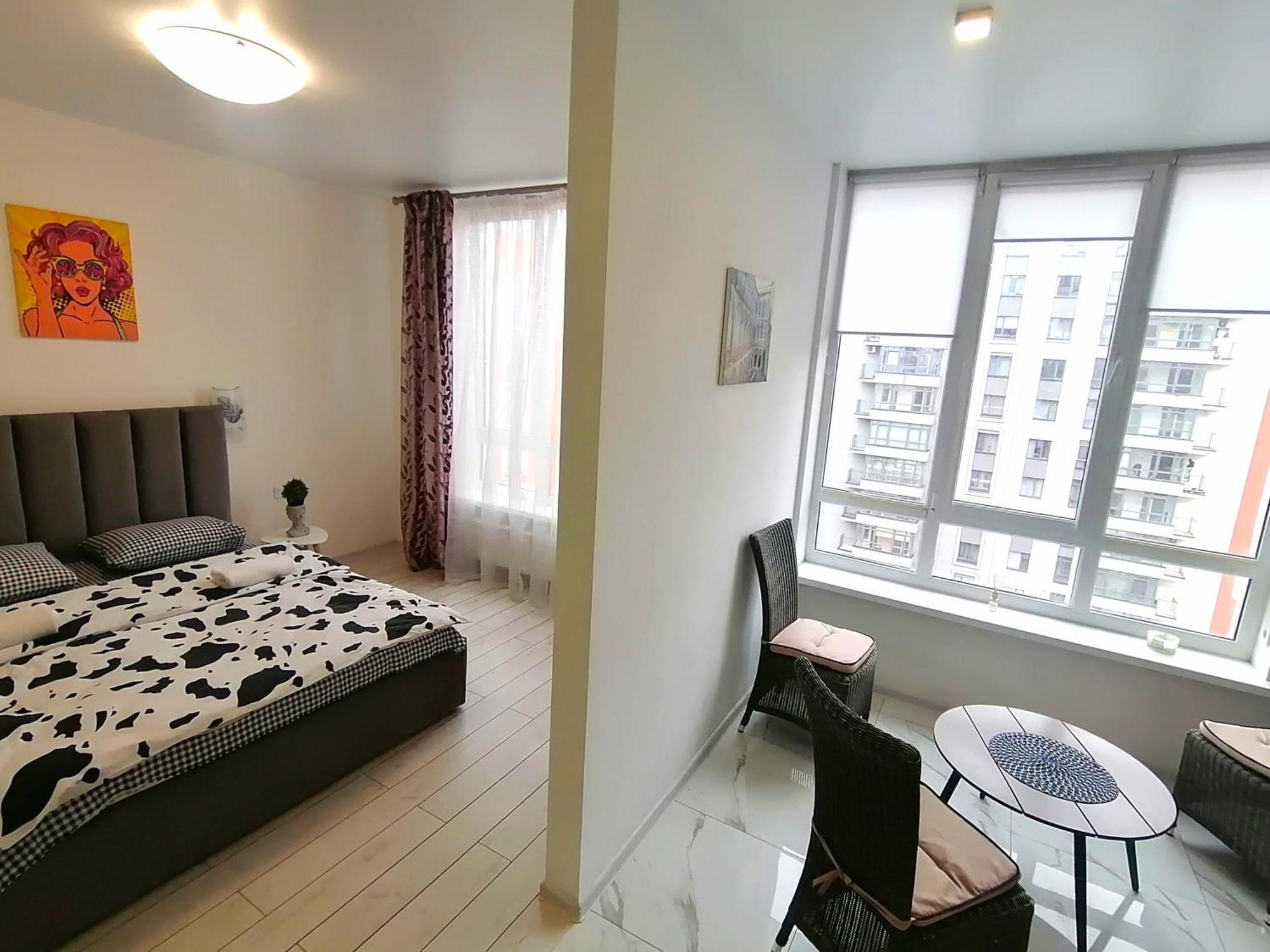 Новобудова Сам Центр Жк "Семицвіт" Apartment Lviv Luaran gambar