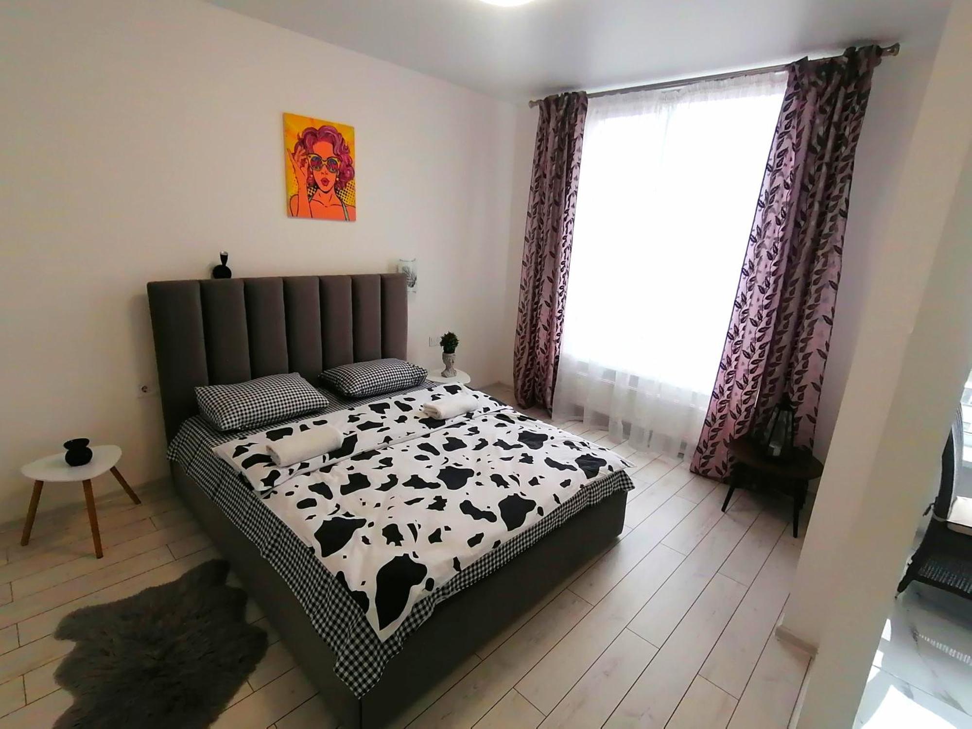Новобудова Сам Центр Жк "Семицвіт" Apartment Lviv Luaran gambar