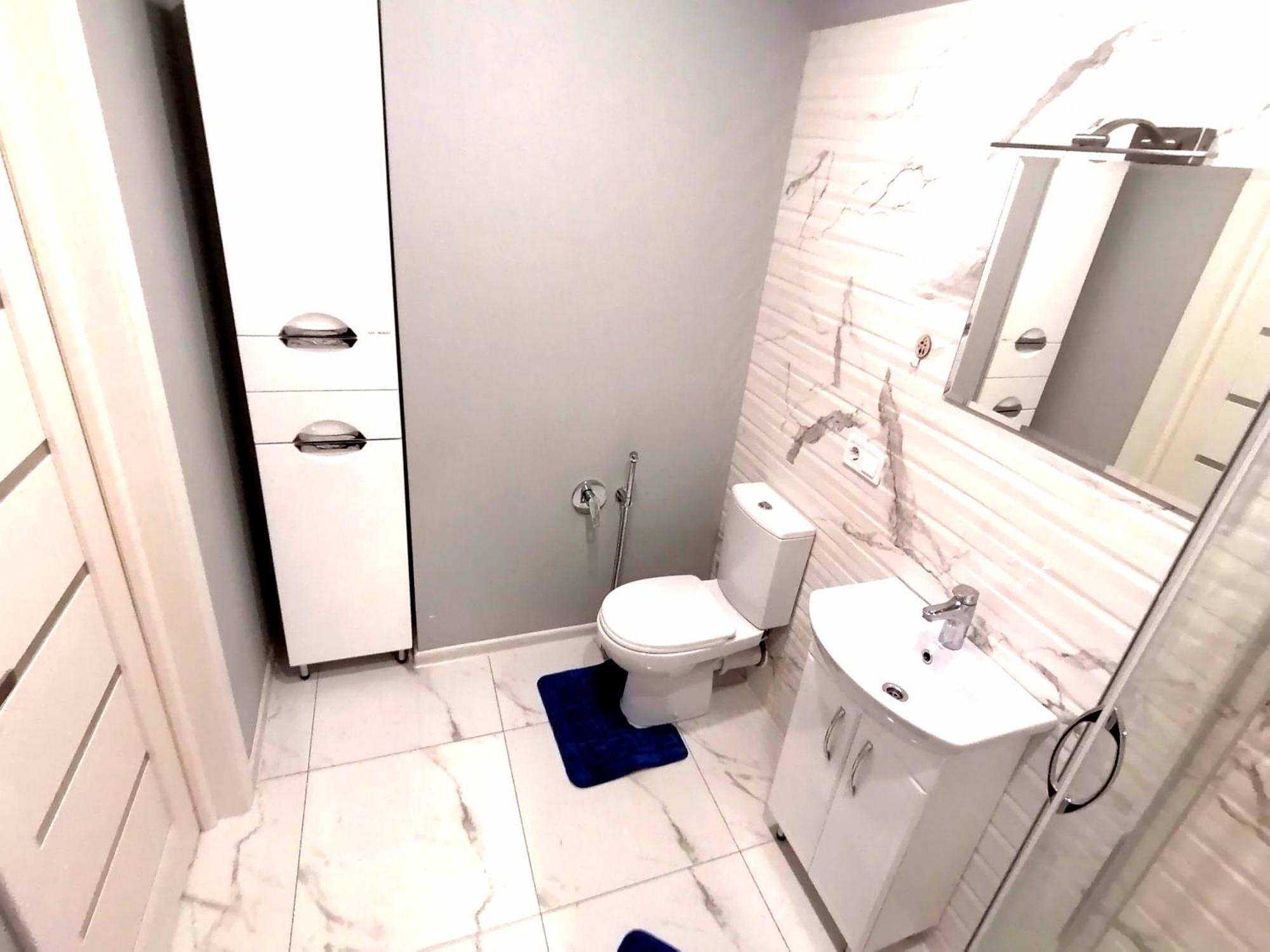 Новобудова Сам Центр Жк "Семицвіт" Apartment Lviv Luaran gambar