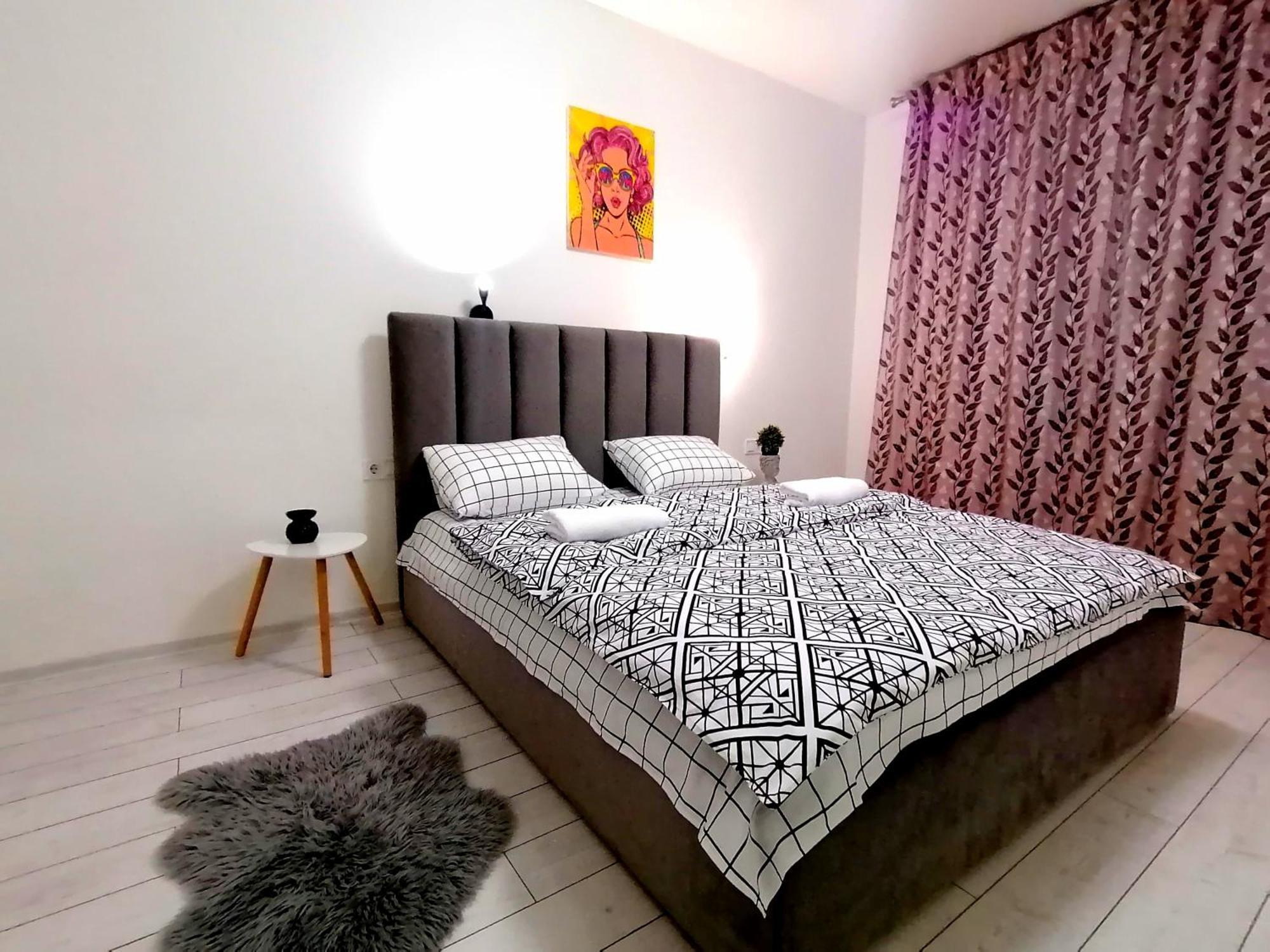 Новобудова Сам Центр Жк "Семицвіт" Apartment Lviv Luaran gambar